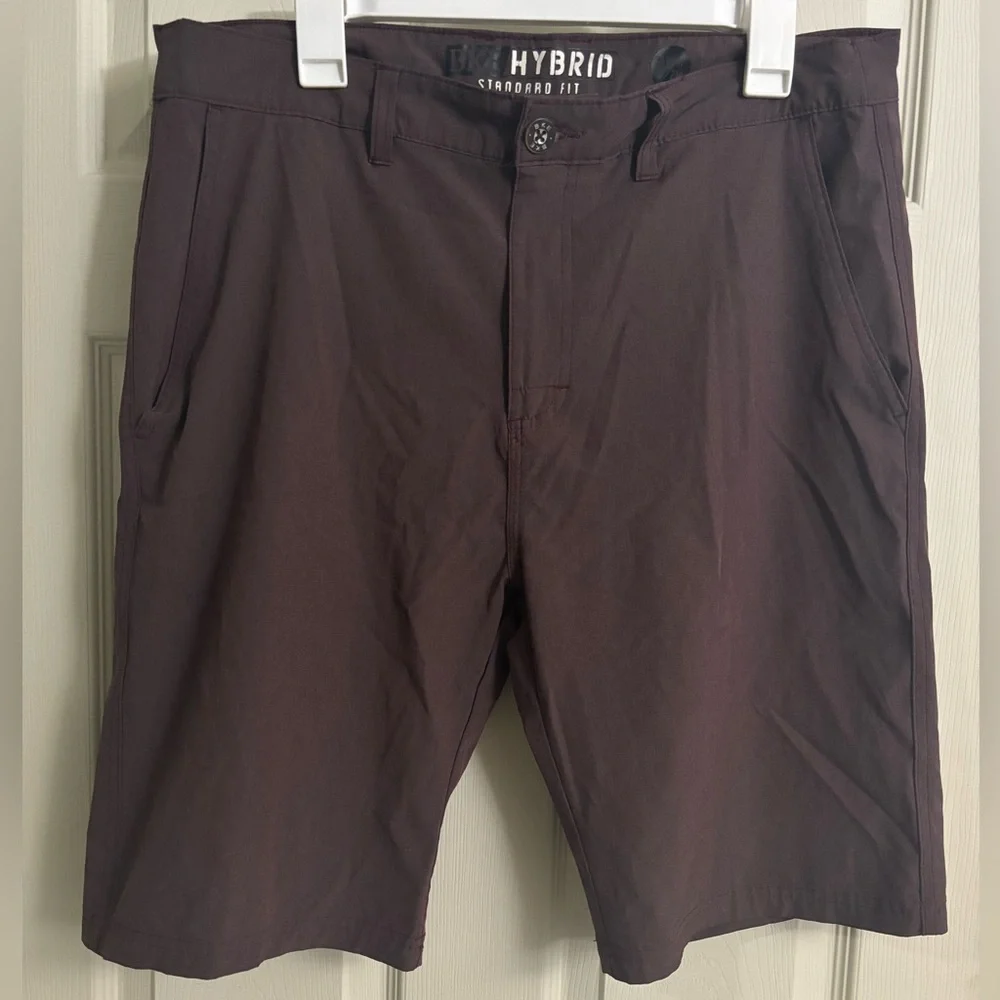 BKE Men's Hybrid Active Golf Summer Breathable Moisture Wick Shorts - Deep Brown